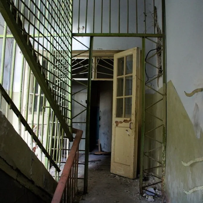 Психбольница 1 — 03